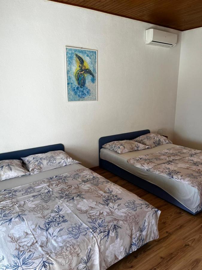 Apartmani Branko Vojnovic Omis Exterior photo